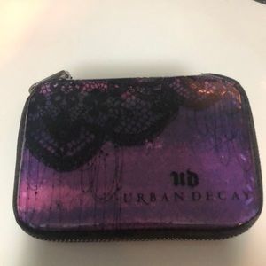Urban Decay Feminine palette